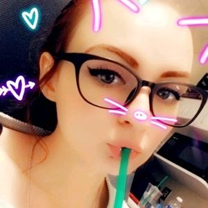 Meet your Posher, Britney